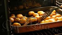Молодая картошка запеченная в духовке - Рецепт с ВИДЕО - Шаг 7
