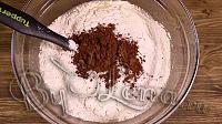 Шоколадный пирог с абрикосами - Видео Рецепт - Шаг 3